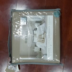 Loft Hotel Platinum Twin Beige Twin sheet set